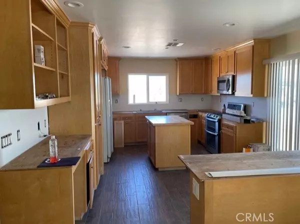 Littlerock, CA 93543,10645 E Avenue R12