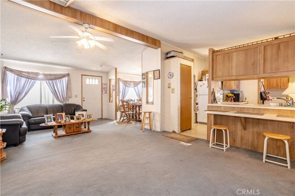 Sylmar, CA 91342,15445 Cobalt St #61