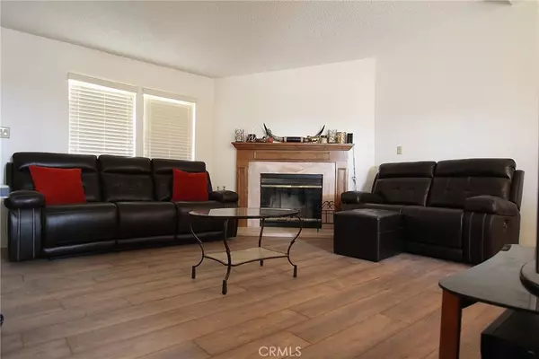 Rosamond, CA 93560,7918 Hull ST