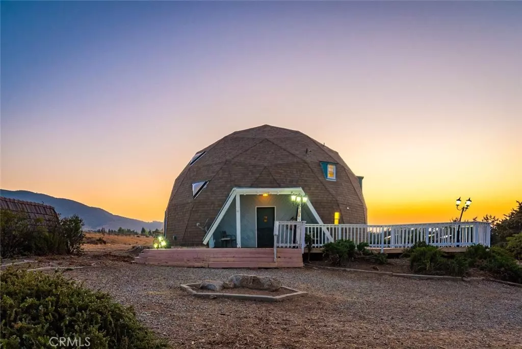 Tehachapi, CA 93561,19901 Crow CT