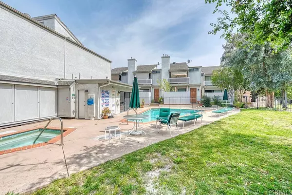Sherman Oaks, CA 91423,14348 Riverside DR #4