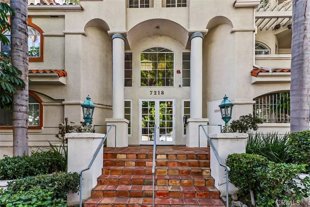 West Hollywood, CA 90046,7218 Hillside AVE #204