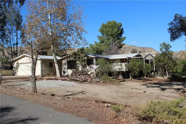 Castaic, CA 91384,30213 The Old RD