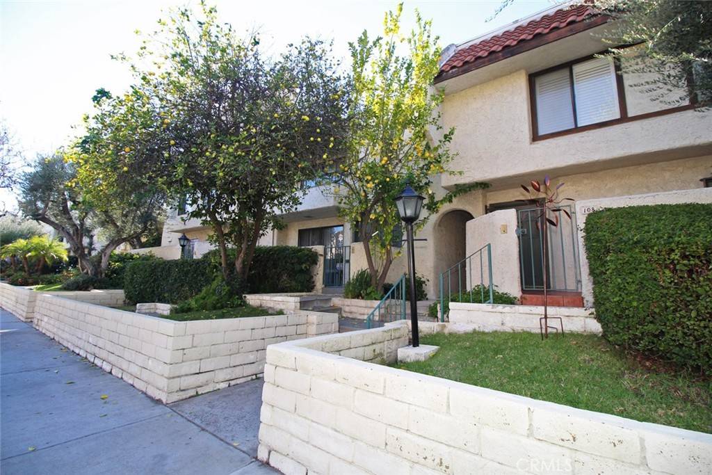 Encino, CA 91316,5255 Zelzah AVE #110