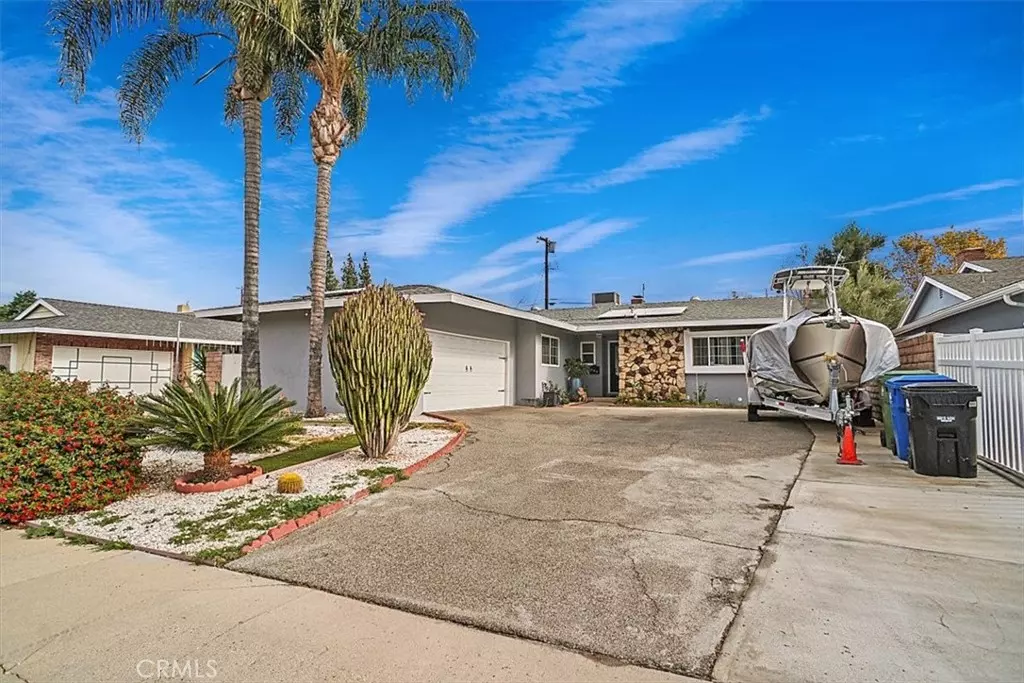 Northridge, CA 91324,8558 Melvin Ave