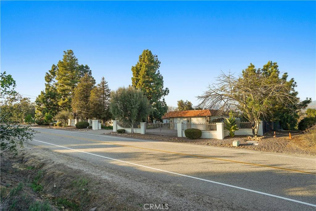 Camarillo, CA 93012,10401 Presilla RD