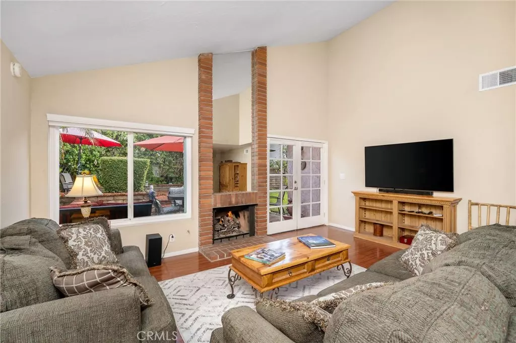 Chatsworth, CA 91311,10044 Jordan AVE