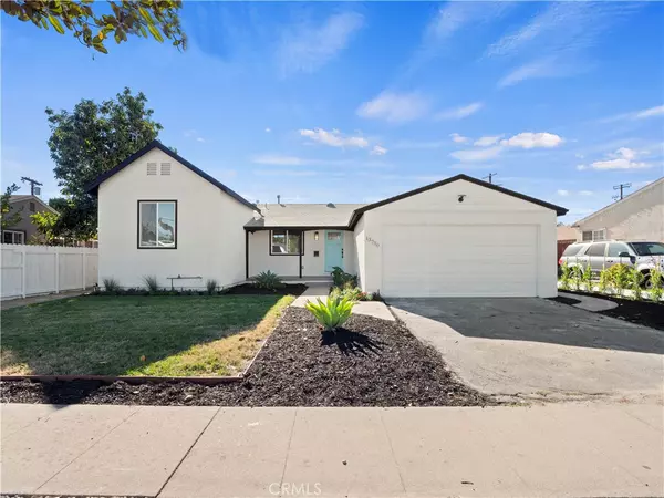 Panorama City, CA 91402,13730 Community ST