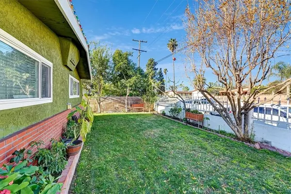 San Fernando, CA 91340,12978 Vaughn ST
