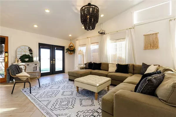 Rosamond, CA 93560,3801 Fernwood ST