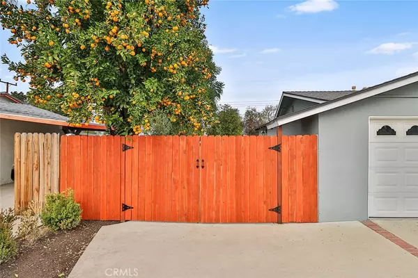 Simi Valley, CA 93065,2693 Royal AVE