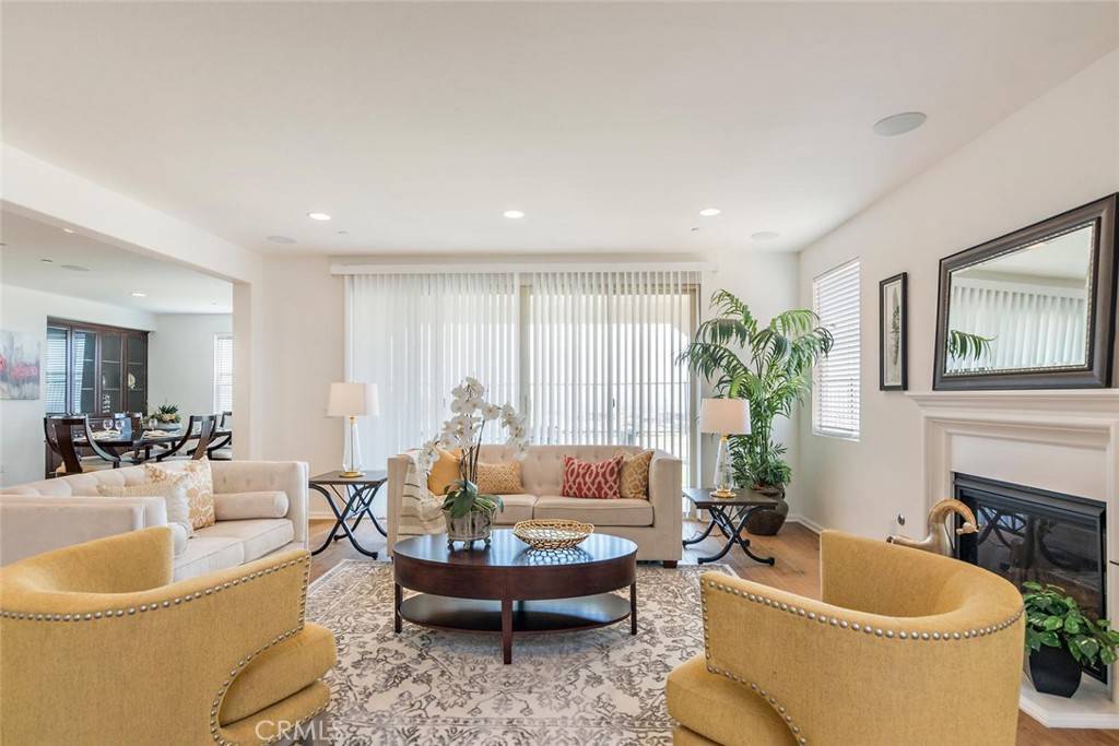 Azusa, CA 91702,826 E Mckeller CT