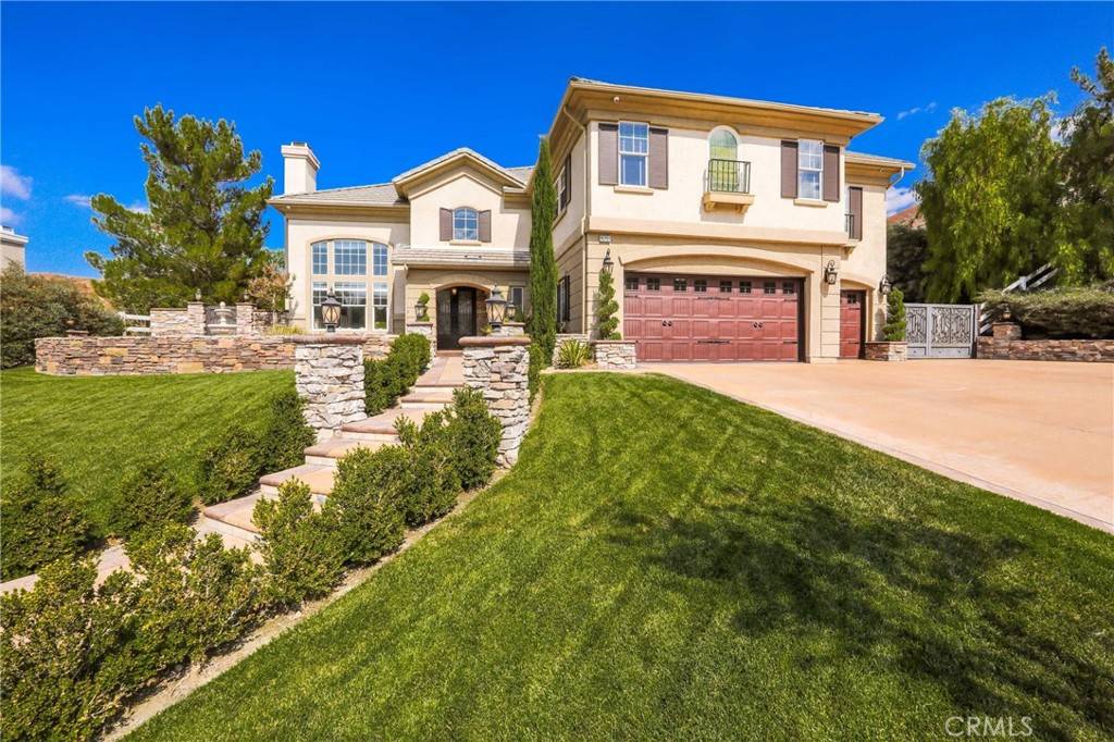 Canyon Country, CA 91387,15251 Saddleback RD