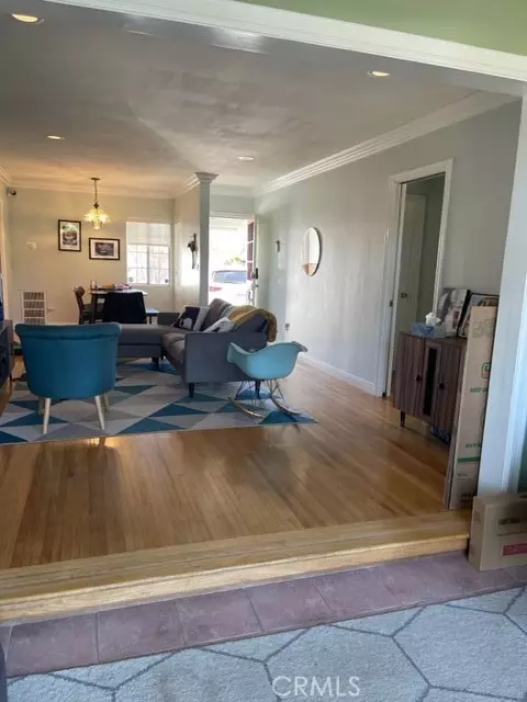 Northridge, CA 91324,8519 Yolanda AVE