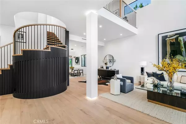 Studio City, CA 91604,12310 Hillslope ST