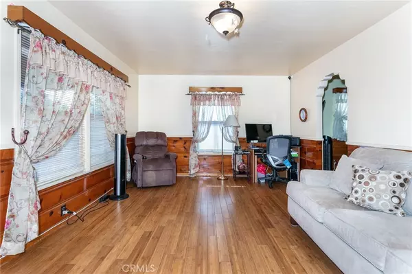 Sunland, CA 91040,10545 Whitegate AVE