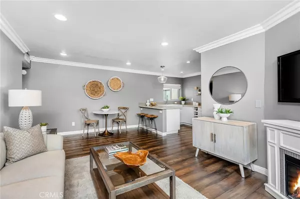 Studio City, CA 91604,4466 Coldwater Canyon AVE #204