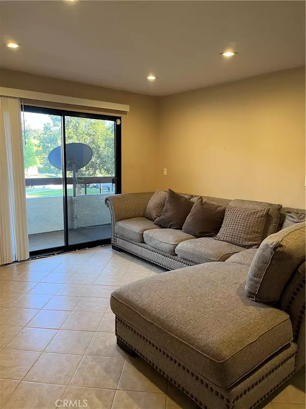 Canyon Country, CA 91387,28021 Sarabande LN #1203