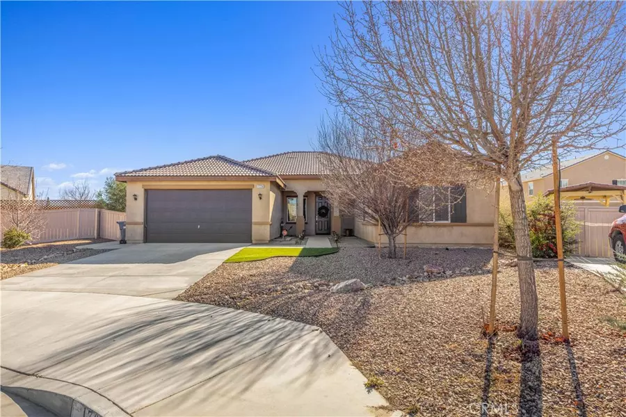 1724 W Milling ST, Lancaster, CA 93534