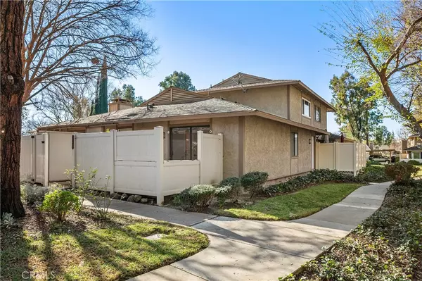 28641 Conejo View DR, Agoura Hills, CA 91301
