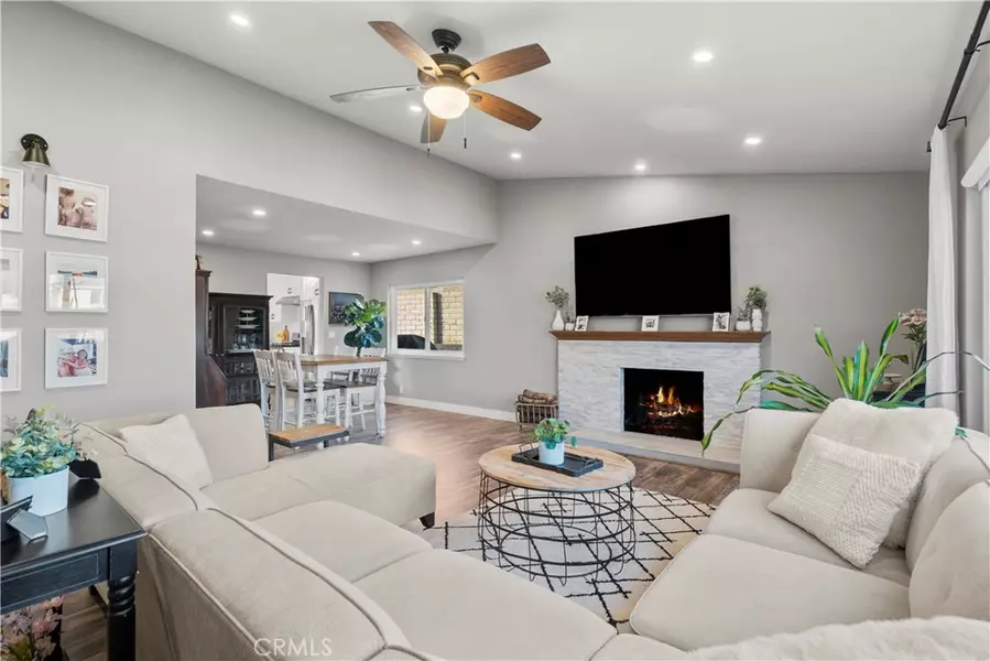 3453 Rachael AVE, Simi Valley, CA 93063