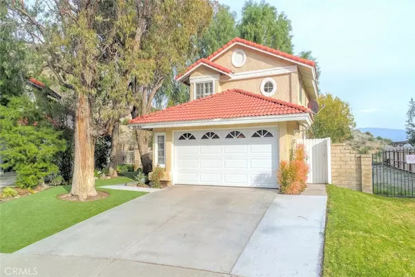 28104 Wildwind RD, Canyon Country, CA 91351