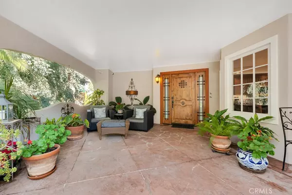 Woodland Hills, CA 91364,5250 Elvira RD