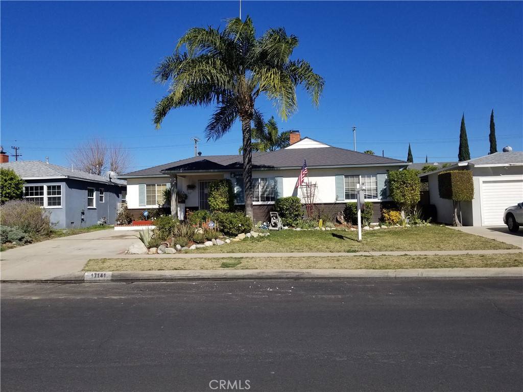 17141 Covello ST, Lake Balboa, CA 91406