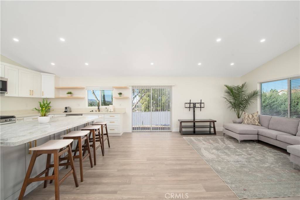 Canyon Country, CA 91351,18712 Vicci ST