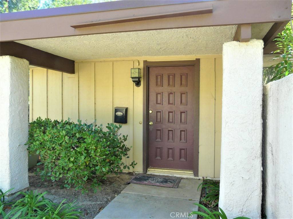 Chatsworth, CA 91311,22412 Jeffrey Mark CT #1