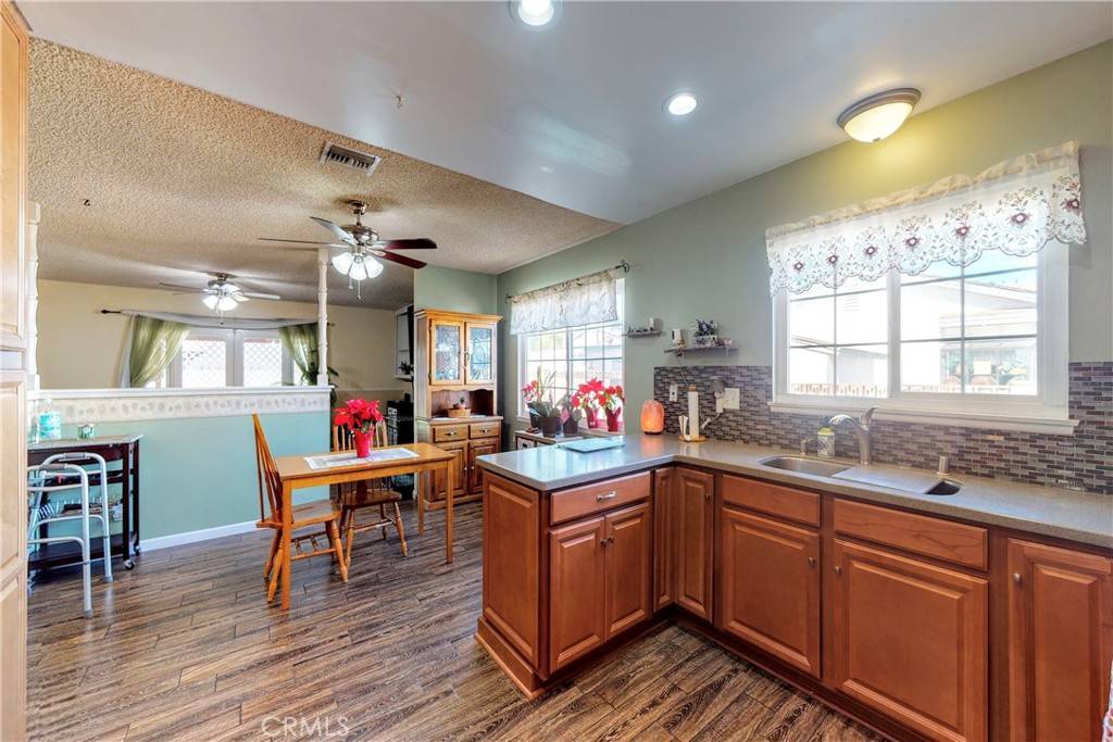 Canyon Country, CA 91351,27227 Lancebrook DR