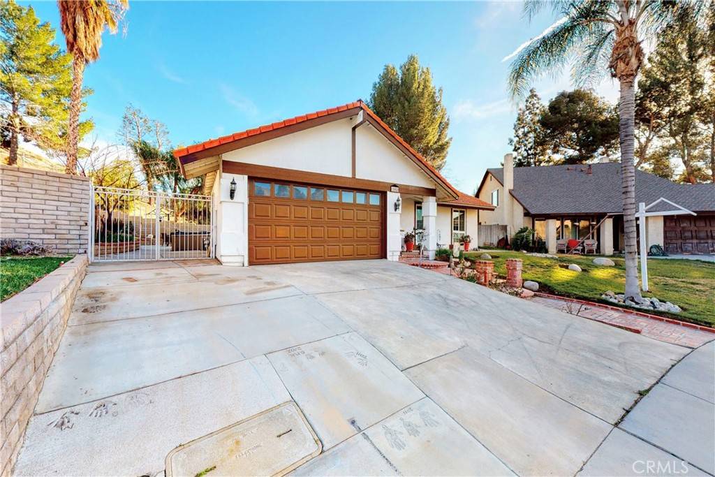 Canyon Country, CA 91387,15400 Nasturtium DR