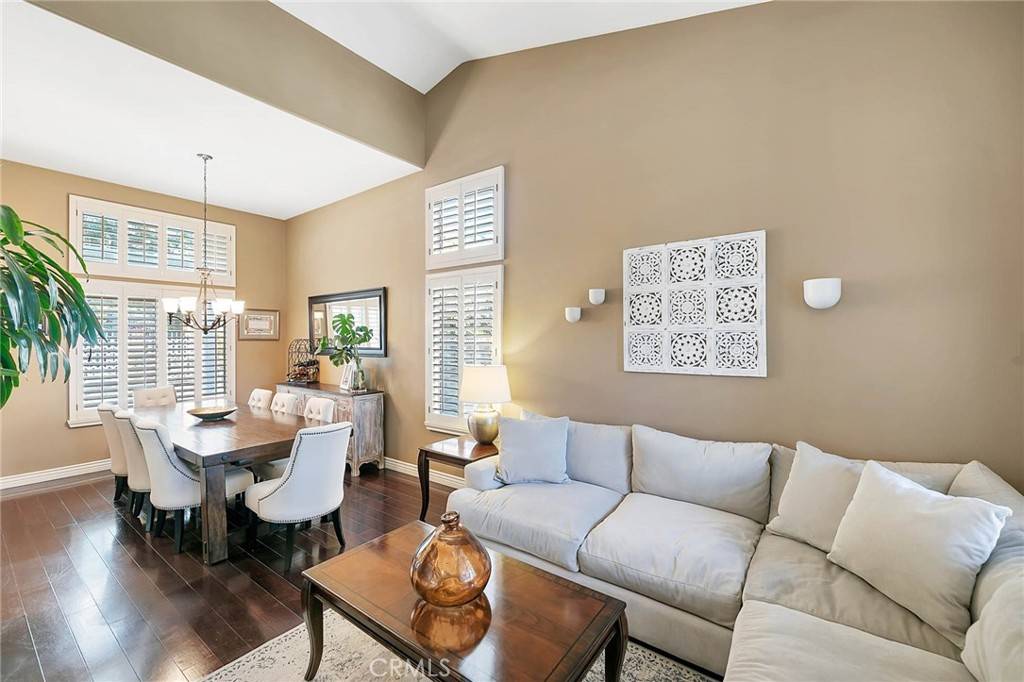 Stevenson Ranch, CA 91381,25621 Frost LN