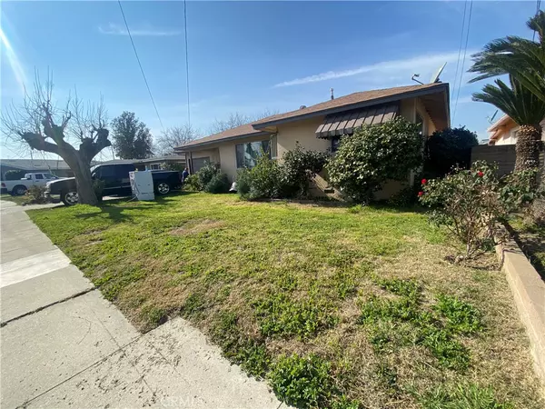 Selma, CA 93662,2953 D ST