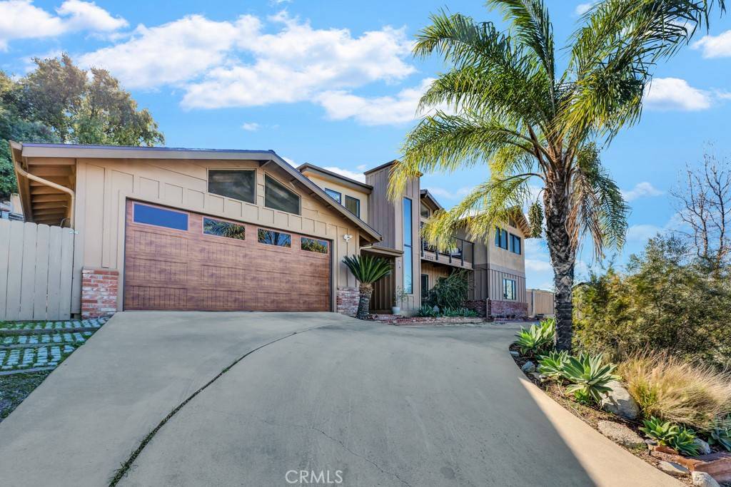 23722 Summit DR, Calabasas, CA 91302
