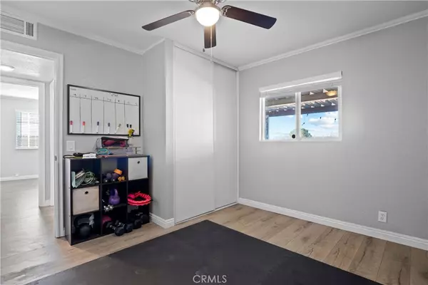 Quartz Hill, CA 93536,5327 W Avenue L2