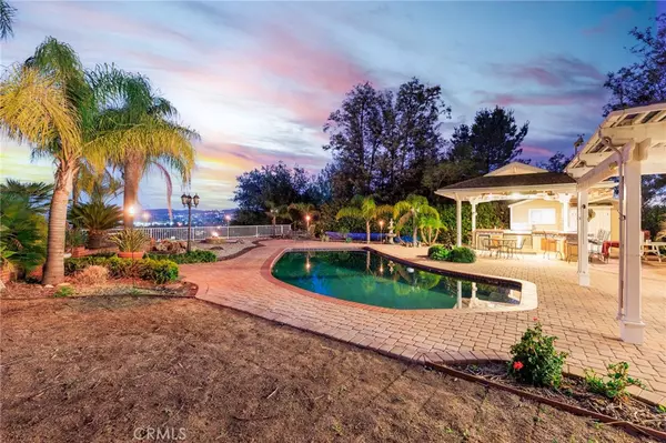 West Hills, CA 91307,23426 Balmoral LN