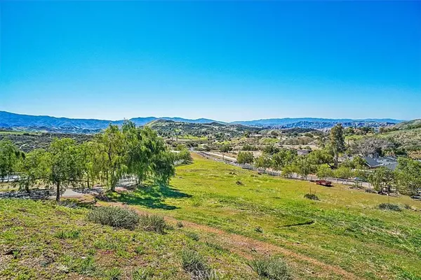 Agua Dulce, CA 91390,32521 Wagon Wheel RD