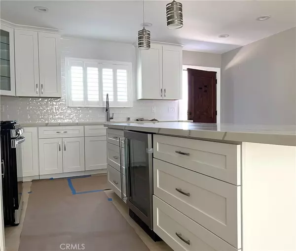 North Hollywood, CA 91605,11627 Wixom ST