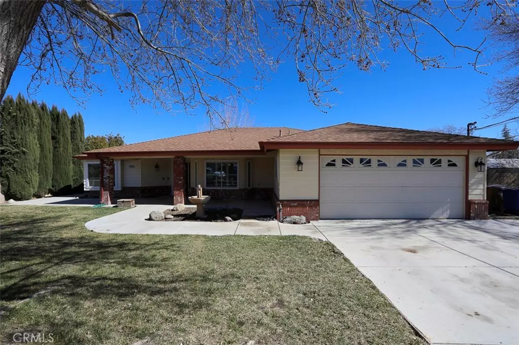 Tehachapi, CA 93561,22640 Lake DR