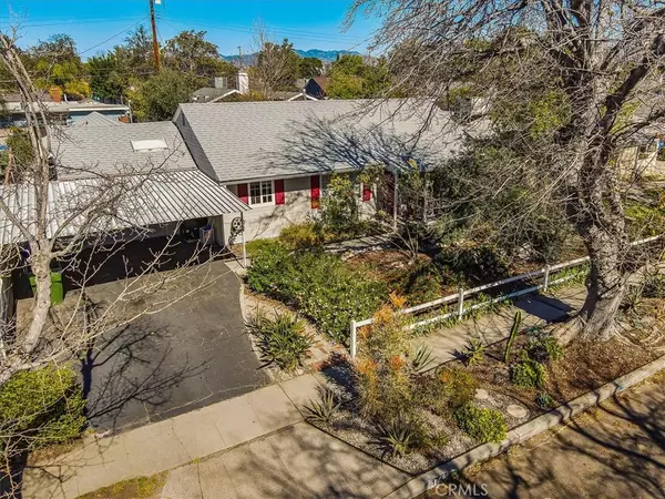 17431 Manteca ST, Lake Balboa, CA 91406