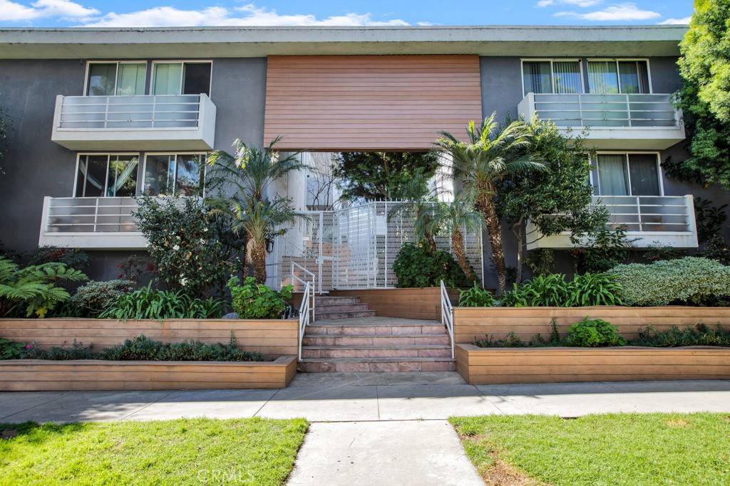 2223 S Bentley AVE #204, Westwood - Century City, CA 90064