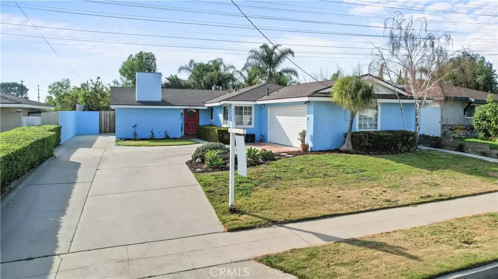 9245 Geyser AVE, Northridge, CA 91324