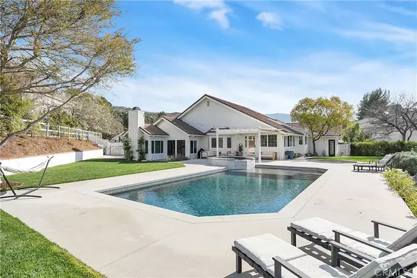 Canyon Country, CA 91387,15349 Saddleback RD