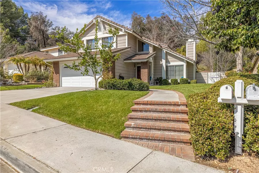 25931 Versailles AVE, Valencia, CA 91355