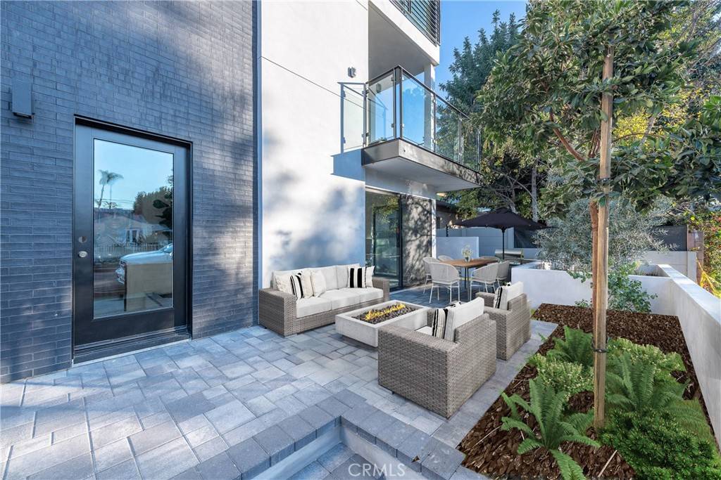 Studio City, CA 91604,11627 Colfax Meadow Lane