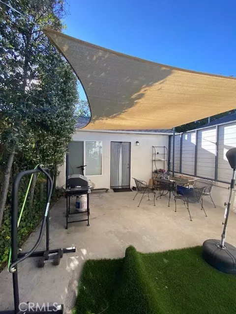 Sherman Oaks, CA 91423,4841 Tyrone AVE