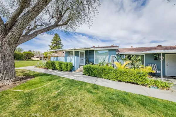 Newhall, CA 91321,26743 Oak Crossing RD #D