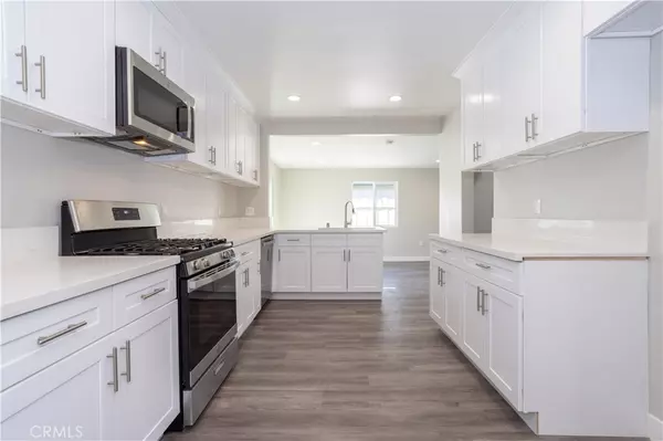 Northridge, CA 91325,17550 Baltar ST