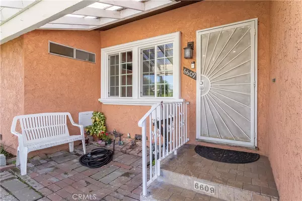 North Hollywood, CA 91606,6609 Atoll AVE